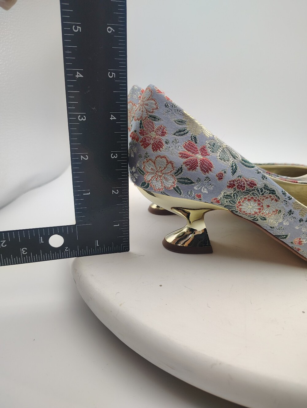 Katy Perry Floral Jacquard Square Toe Pumps With Unique Heel Design Size 9 - Picture 13 of 13